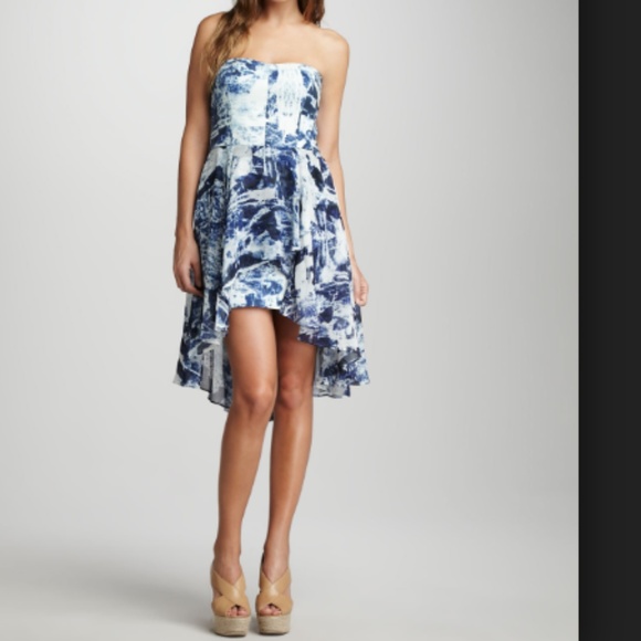 French Connection Dresses & Skirts - French Connection Strapless Woodblock Wonder Dress